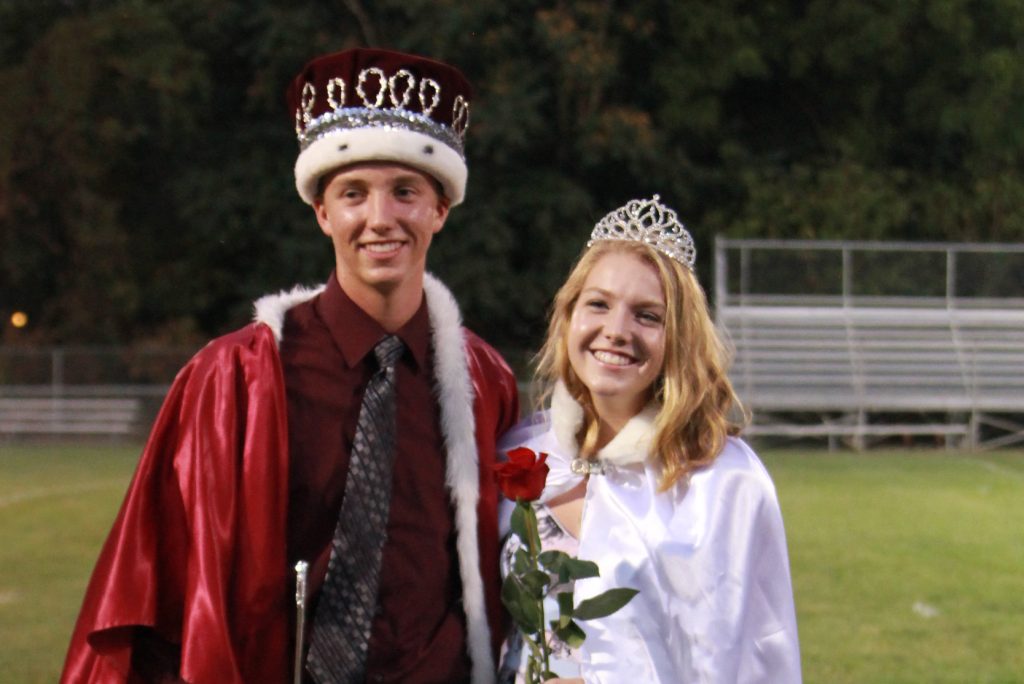Homecoming King Clayton Loyd and Queen Grace Pettinger. Photo by Paige Zaruba