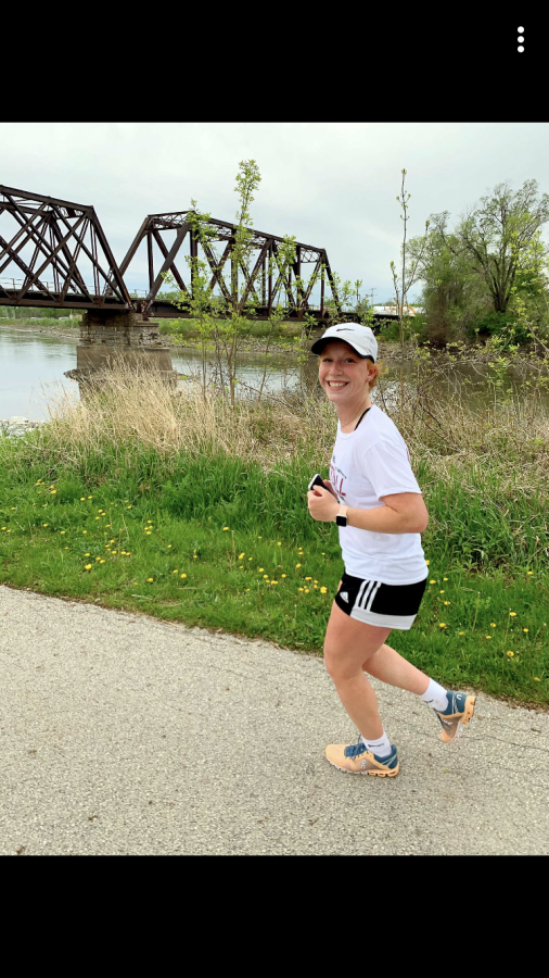 Sophomore Maia Bentley runs a half marathon to challenge herself during the canceled soccer season and to stay in shape.
