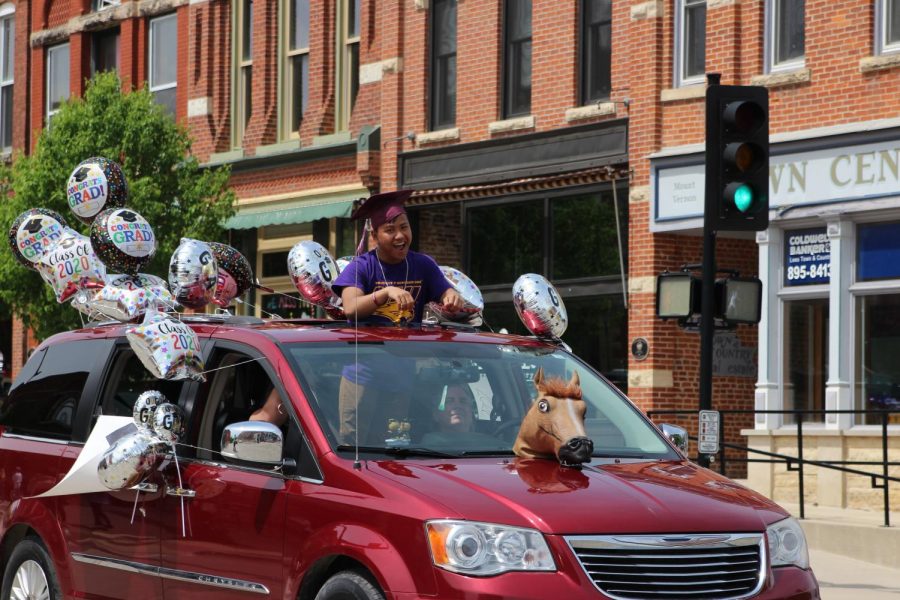 Jeruthat Dervo has a creative hood ornament.