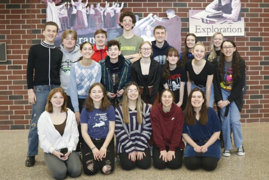 All State Participants.
Front Row: Laila Moellering, Audrey Tucker, Remy Merrill, Ash Steen, Tessa Baty. Row2: Kylie Pyatt, Lillian Bishop, Finley McVay, Jessica Belding, Tori Oelrich, Lydia Benesh. Back Row: Dallas Olberding, Milo Olinger, Ty Panos, Michael Briesemeister, Aden Grudzinski, Piper Price, Natalie Spinsby.