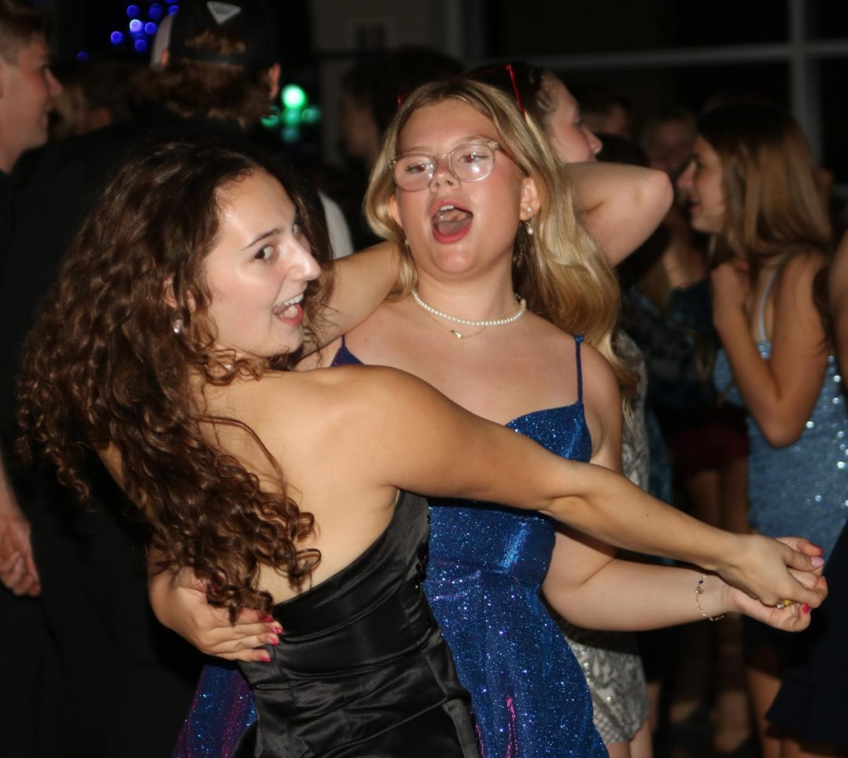 Senior Emily Patten and Sophomore Norah Weber dance like nobodys watching to a Taylor Swift song.
