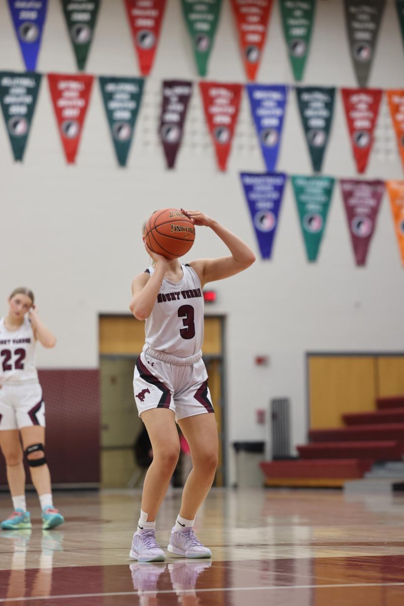 Sophomore Alivia Truitt (3) shoots a free throw after being fouled on Jan. 15. 