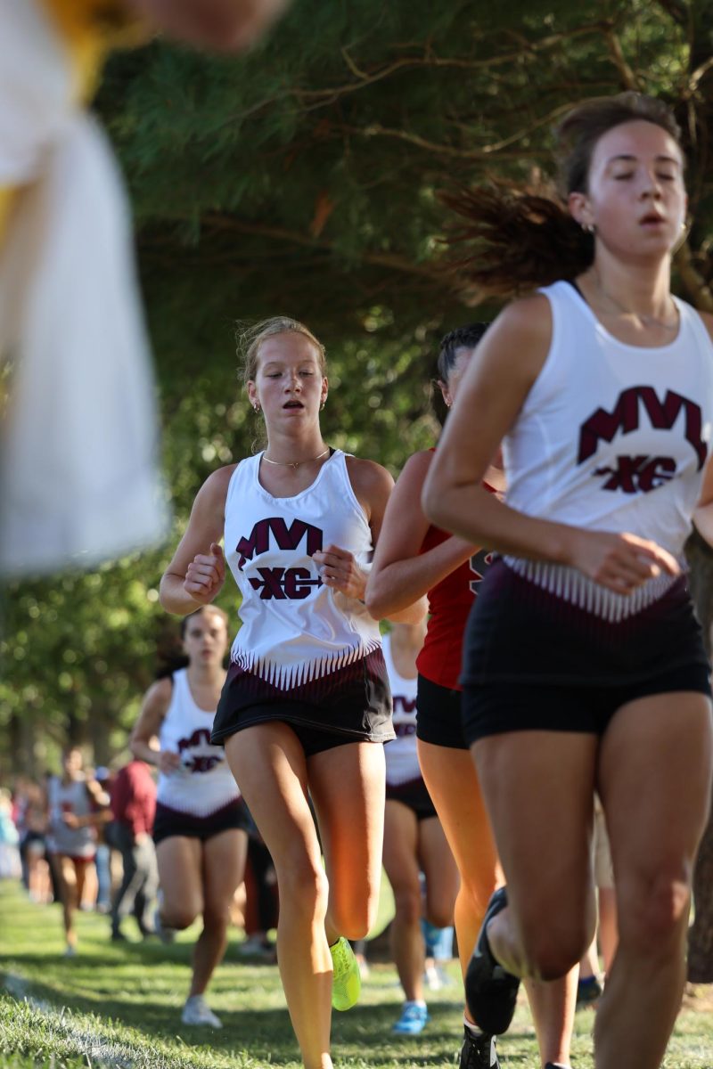 Freshman Torie Johnson focuses during her race on Aug 26.
