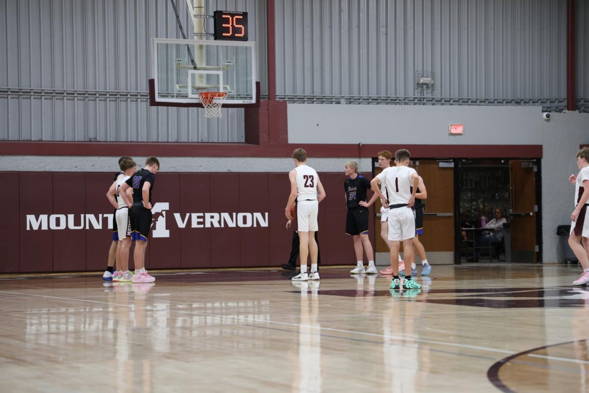 Sophomore Basketball